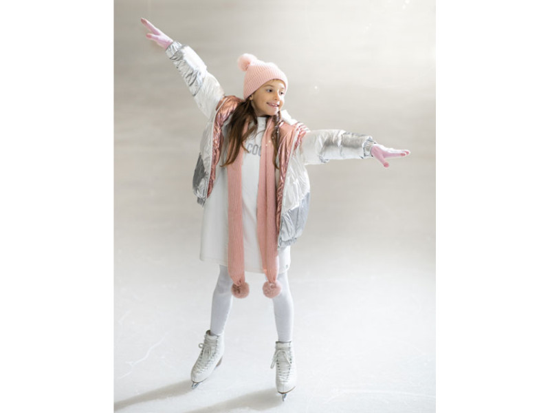 girsl winter 22