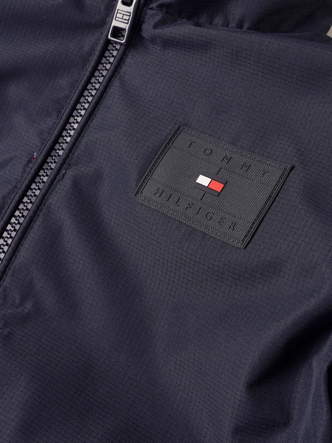 JAKNA ZA DEČAKE TOMMY HILFIGER