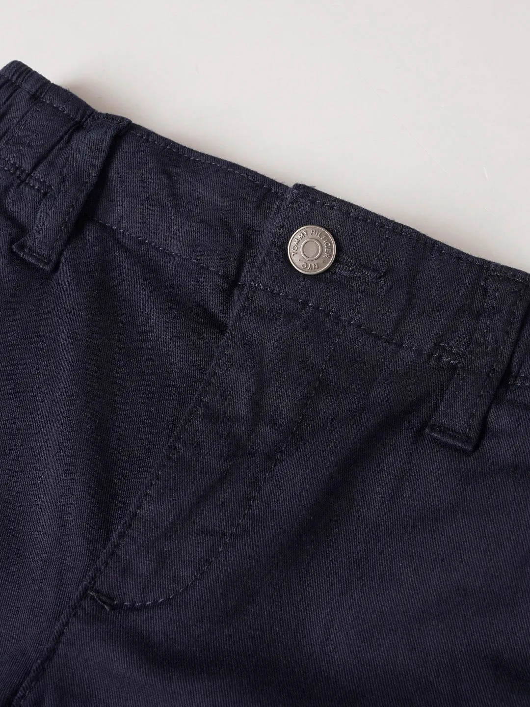 PANTALONE ZA DECAKE TOMMY HILFIGER