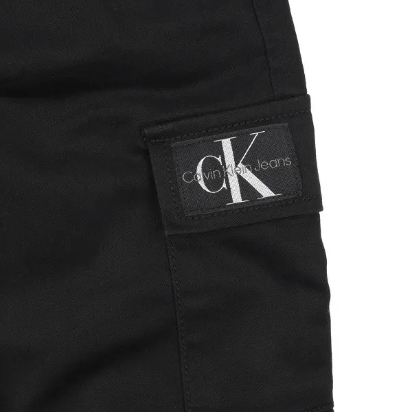 PANTALONE ZA DECAKE CALVIN KLEIN